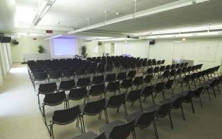 salle 240m²